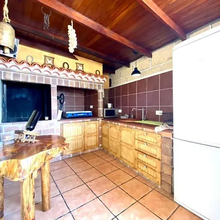 Casa Rural Con Wifi, Chimenea Y Bbq En La Escalona, Tenerife Sur *